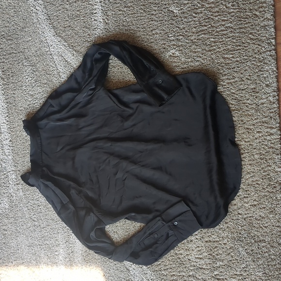 H&M satin-like button up shirt M - Picture 6 of 6